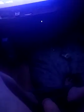 tubing0101 online show from December 20, 1:46 am