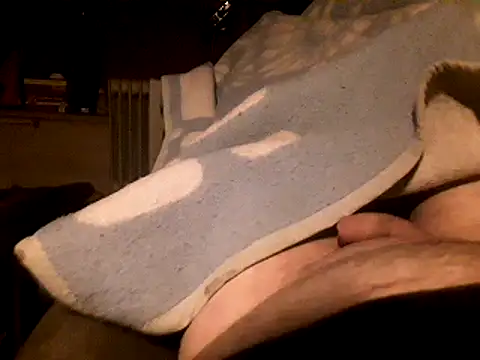 Snapshot of ciruelo1 chatting on January 7, 8:42 pm ciruelo1 online show from January 7, 8:42 pm