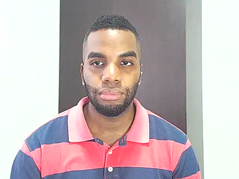 Snapshot of Rene_hotman chatting on December 10, 8:16 pm Rene hotman online show from December 10, 8:16 pm