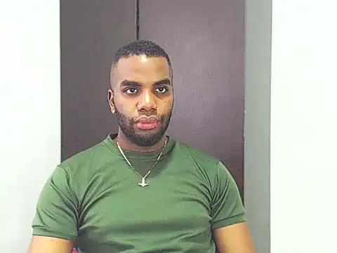 Snapshot of Rene_hotman chatting on January 16, 8:03 pm Rene hotman online show from January 16, 8:03 pm
