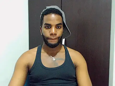 Snapshot of Rene_hotman chatting on October 5, 11:09 pm Rene hotman online show from October 5, 11:09 pm