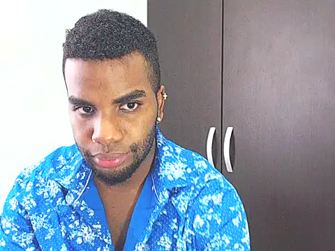 Snapshot of Rene_hotman chatting on January 13, 7:31 pm Rene hotman online show from January 13, 7:31 pm