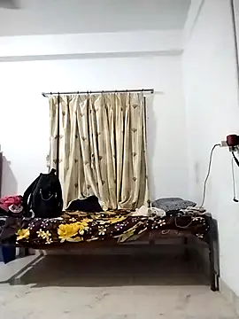 Snapshot of Desi_Londa_143 chatting on October 4, 1:10 am Desi Londa 143 online show from October 4, 1:10 am