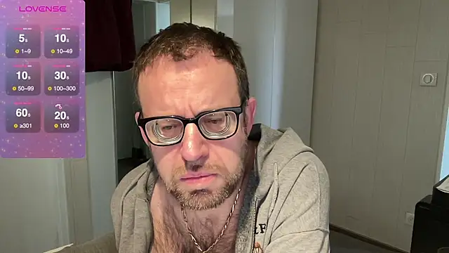 FABIOGLASSES online show from January 20, 2:46 pm