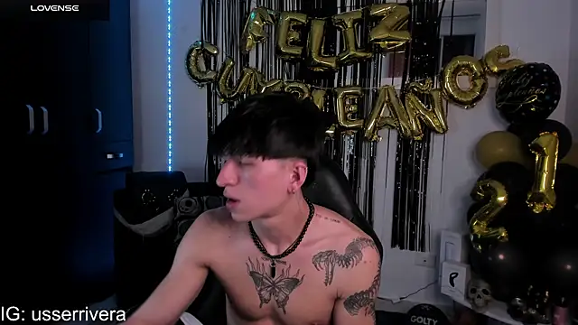 Thomass clark online show from January 18, 2:07 am