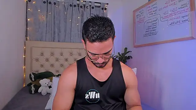 Snapshot of Josseph1_ chatting on December 3, 1:50 am Josseph1 online show from December 3, 1:50 am