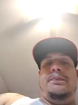 thickcocklatino online show from March 7, 6:11 pm