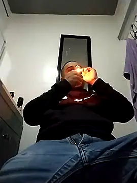 thickcocklatino online show from December 31, 8:48 am