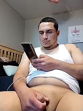 thickcocklatino online show from March 5, 10:01 pm