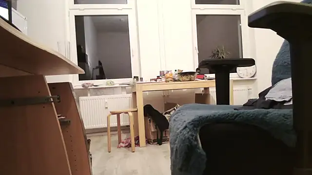 chubbysmallcockxh online show from November 1, 4:44 pm