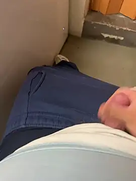 buri232 online show from March 31, 5:58 pm