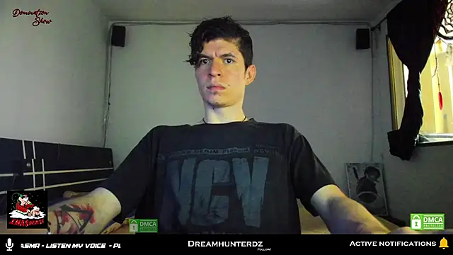 Snapshot of Headhunterdz chatting on December 7, 9:11 pm Headhunterdz online show from December 7, 9:11 pm