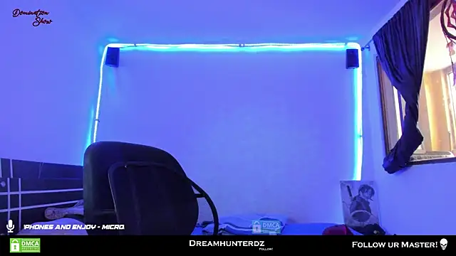 Snapshot of Headhunterdz chatting on January 15, 7:34 pm Headhunterdz online show from January 15, 7:34 pm