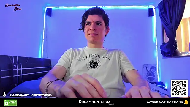 Snapshot of Headhunterdz chatting on March 14, 7:55 pm Headhunterdz online show from March 14, 7:55 pm