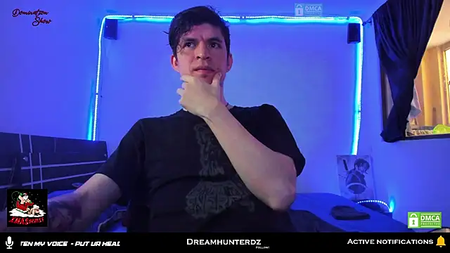 Snapshot of Headhunterdz chatting on December 16, 8:16 pm Headhunterdz online show from December 16, 8:16 pm