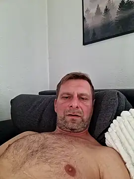 Mjn34 online show from March 5, 3:30 pm