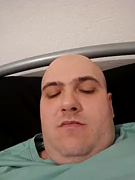 mario890605 online show from December 19, 10:10 pm