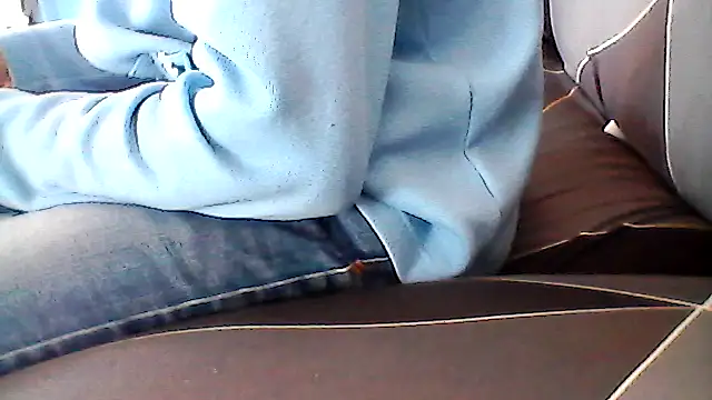 mickzizi online show from October 9, 10:09 am