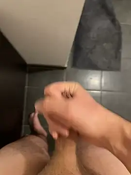 vultur2565 online show from December 15, 1:22 pm