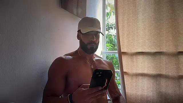 romeolovedark online show from June 5, 2:23 pm