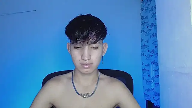 littlextreme online show from March 4, 12:50 am