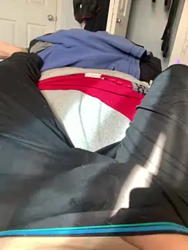 Hugetings online show from April 20, 10:34 pm