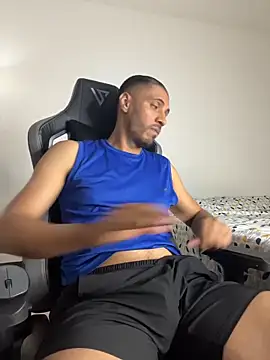 steven smith05 online show from October 12, 2:49 am