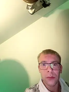 Geilalsboter23 online show from November 18, 9:50 pm