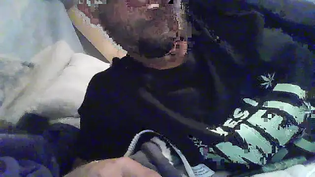 goodick4u28 online show from December 18, 3:02 am