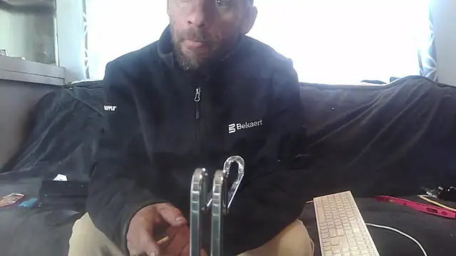 goodick4u28 online show from March 12, 7:21 pm