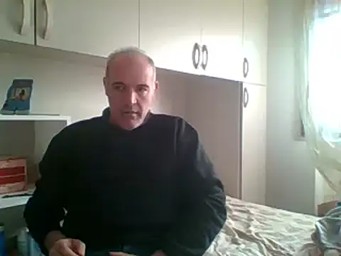 Snapshot of Setesesso7 chatting on December 4, 10:13 am Setesesso7 online show from December 4, 10:13 am