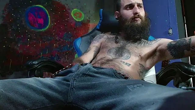 Snapshot of Tatted21xxx chatting on January 21, 6:44 pm Tatted21xxx online show from January 21, 6:44 pm