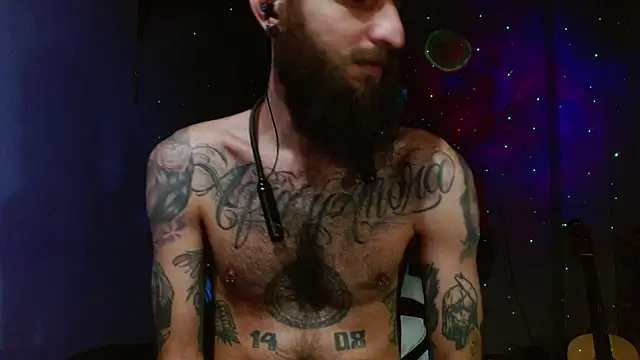 Snapshot of Tatted21xxx chatting on December 7, 7:27 am Tatted21xxx online show from December 7, 7:27 am