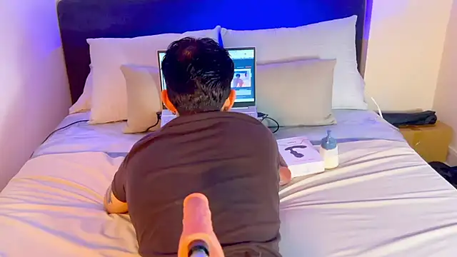  DANTE BIGASS online show from October 8, 12:48 am