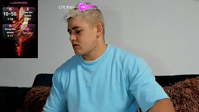 Snapshot of Leonsmoron chatting on January 12, 10:45 am Leonsmoron online show from January 12, 10:45 am