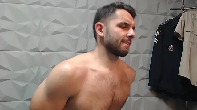 Antoniodiamond online show from September 13, 7:15 pm