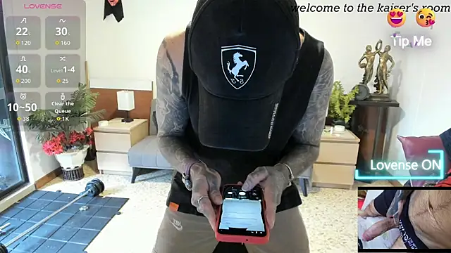 kaiser679  online show from April 8, 2:04 pm