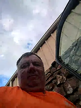 lawndad79 online show from March 6, 10:07 pm