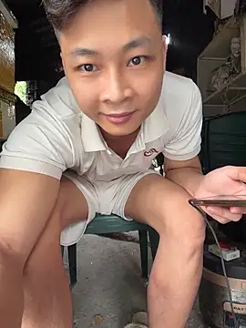 Naughty--asian online show from April 22, 3:02 am