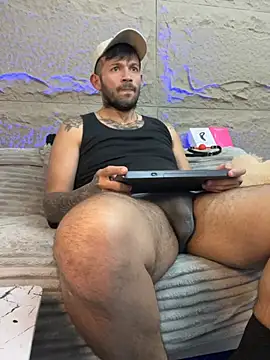 jonathan rivers online show from April 24, 7:49 pm