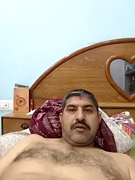 Amandev7 online show from March 5, 6:20 am