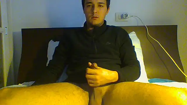 Snapshot of Vyrgin_boy chatting on March 8, 2:05 pm Vyrgin boy online show from March 8, 2:05 pm