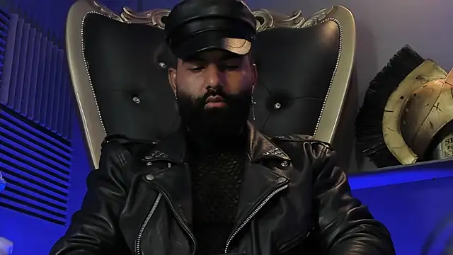 BeardAndrew online show from November 27, 11:36 am