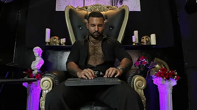 BeardAndrew online show from June 7, 2:40 am