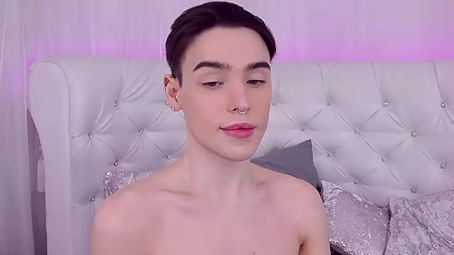 Snapshot of RobbyCharming chatting on March 10, 7:50 pm RobbyCharming online show from March 10, 7:50 pm