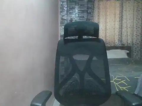 sexx4 online show from April 22, 5:35 am