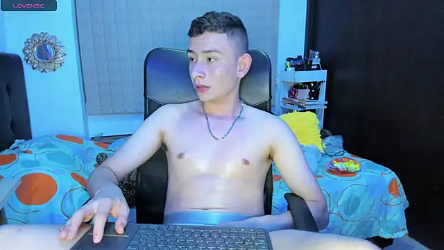 Christ Miller3 online show from February 22, 4:29 am