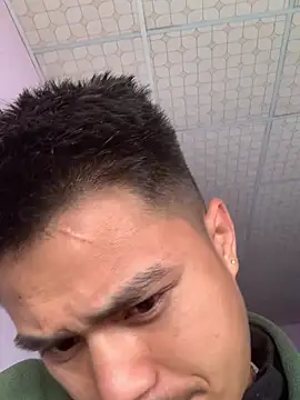 Hullax online show from February 17, 2:54 am