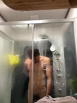 juniiorre online show from April 13, 7:47 pm