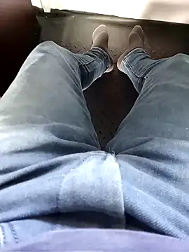 robinsan1010 online show from March 8, 5:14 am